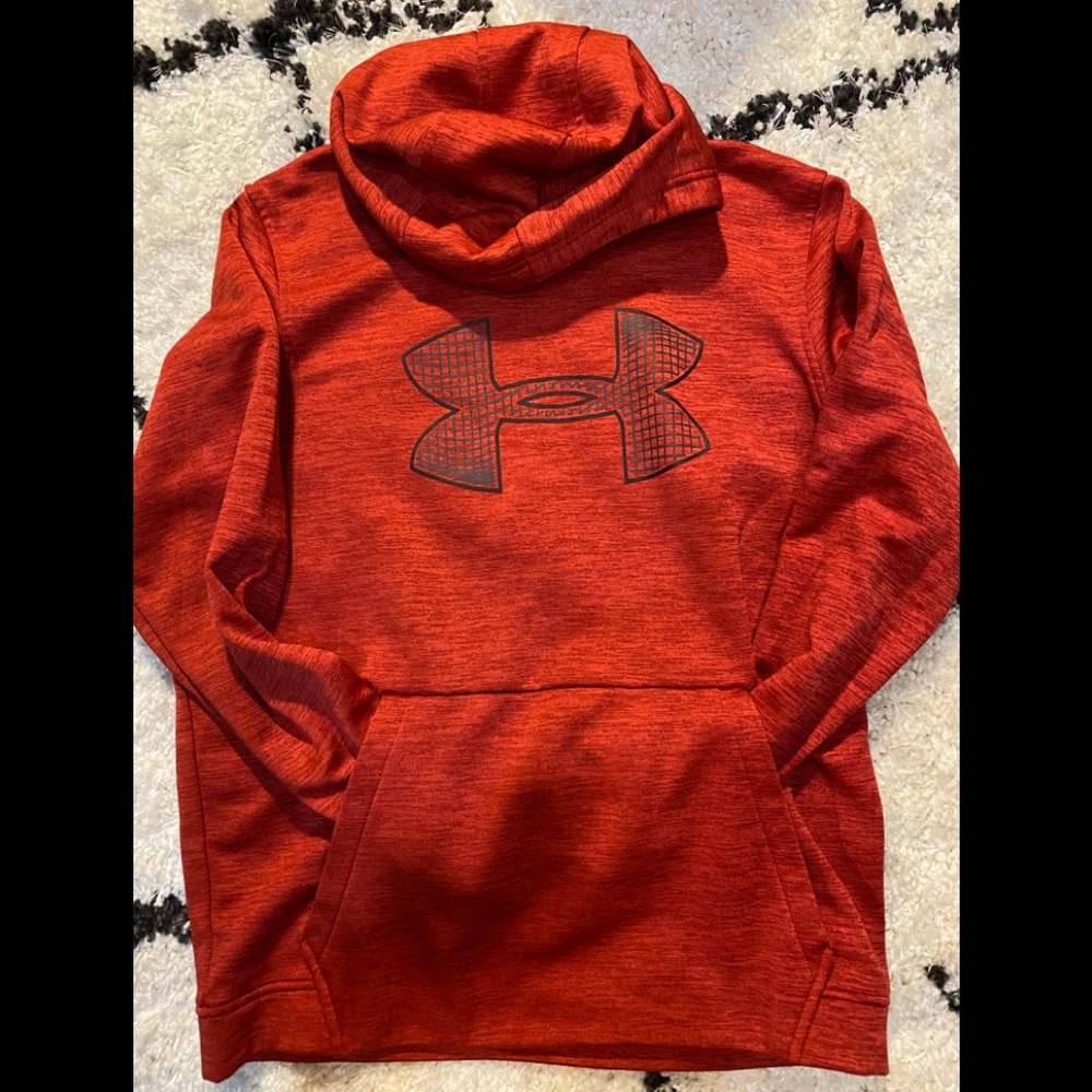 Men’s Under Armour hoodie